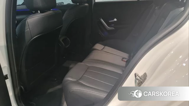 Mercedes-Benz A-Class W177 2024 Белый из Кореи, фото 3