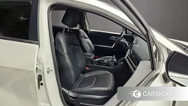 Kia Sportage 5th Generation 2024 Белый из Кореи, фото 3