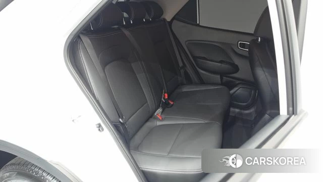 Hyundai Venue 2025 Белый из Кореи, фото 3
