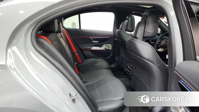 Mercedes-Benz E-Class W214 2025 Серебристо-серый из Кореи, фото 3