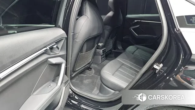 Audi A3 (8Y) 2025 Черный из Кореи, фото 3