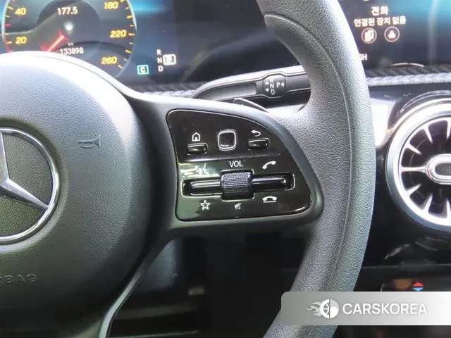 Mercedes-Benz A-Class W177 2020 Черный из Кореи, фото 3