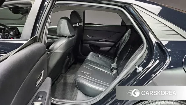 Hyundai Avante (CN7) 2021 Черный из Кореи, фото 3