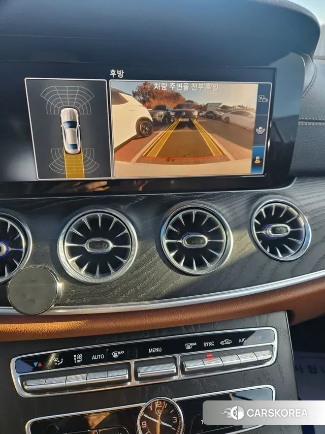 Mercedes-Benz E-Class W213 2018 Белый из Кореи, фото 3