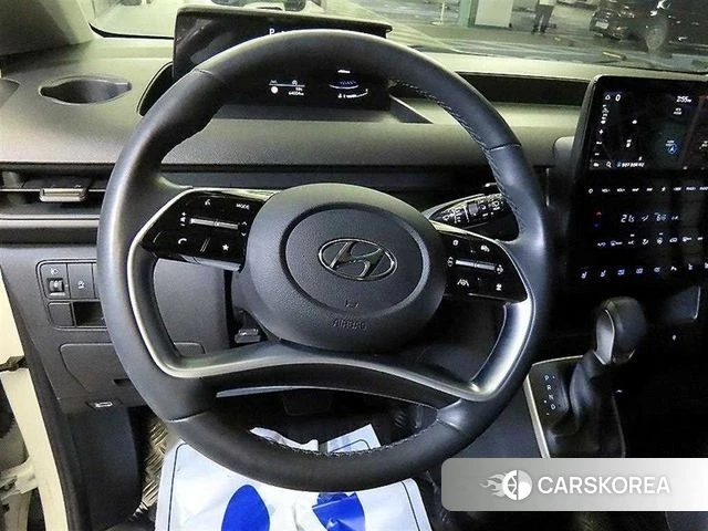 Hyundai Staria 2023 Белый из Кореи, фото 3