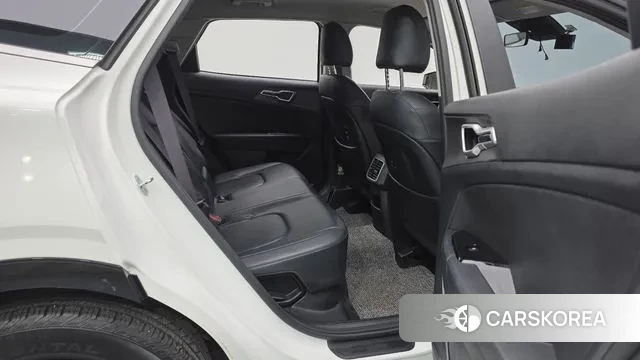 Kia Sportage 5th Generation Hybrid 2021 Белый из Кореи, фото 3