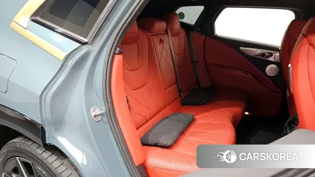 BMW XM (G09) 2023 Небесно-голубой из Кореи, фото 3