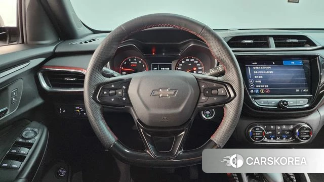 Chevrolet (GM Daewoo) Trailblazer 2023 Белый из Кореи, фото 3