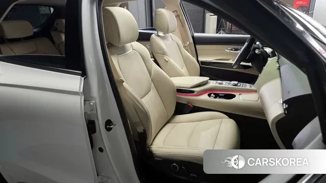 Genesis GV70 2021 Белый из Кореи, фото 3