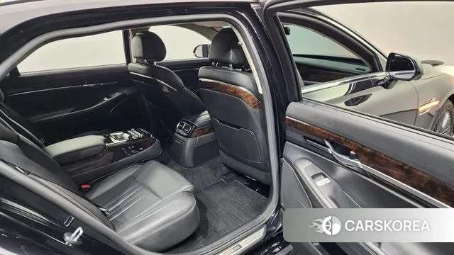 Genesis G90 2021 Черный из Кореи, фото 3