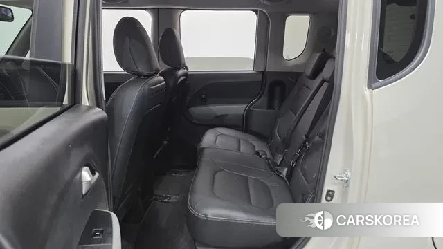 Kia The New Kia Ray 2023 Жемчужный цвет из Кореи, фото 3