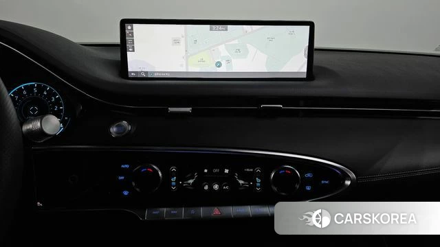 Genesis GV70 2021 Серебристо-серый из Кореи, фото 3