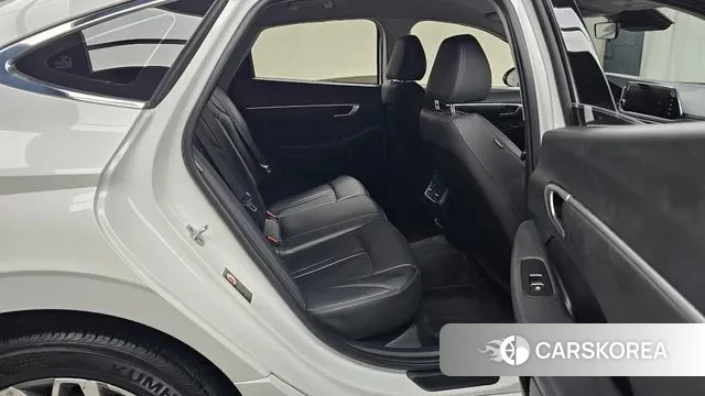 Hyundai Sonata (DN8) 2022 Белый из Кореи, фото 3