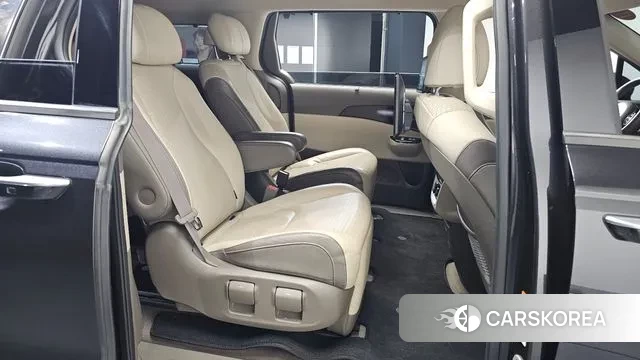 Kia Carnival 4th generation 2021 Серый из Кореи, фото 3