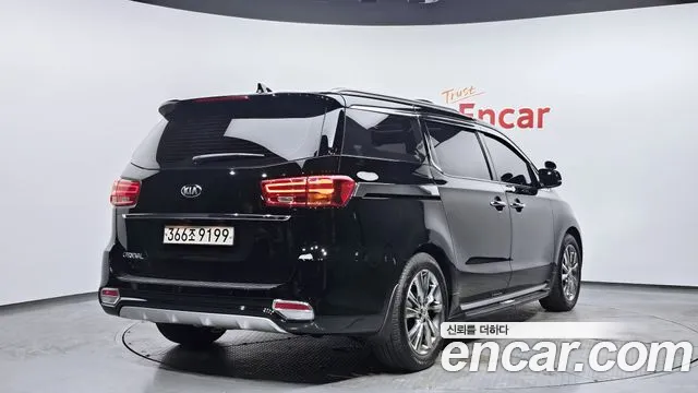 Kia The New Carnival 2020 Черный из Кореи, фото 3