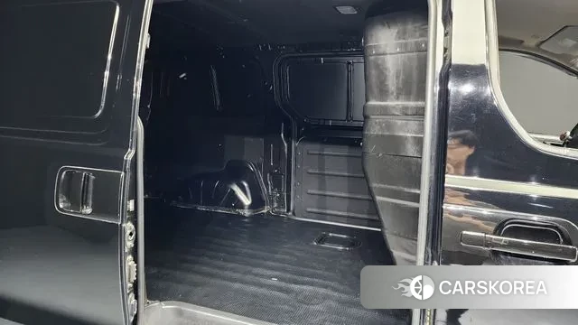 Hyundai The New Grand Starex 2018 Черный из Кореи, фото 3