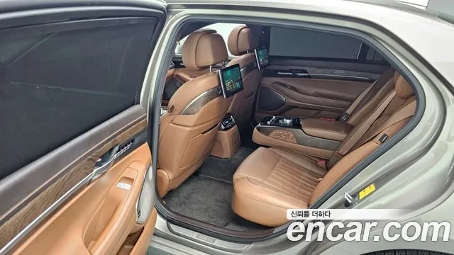 Genesis G90 2018 Серебристо-серый из Кореи, фото 3