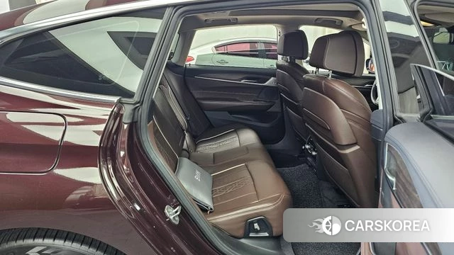 BMW 6 Series GT (G32) 2019 Коричневый из Кореи, фото 3