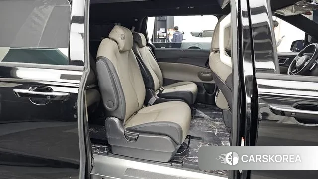 Kia The New Carnival 4th Generation 2025 Черный из Кореи, фото 3