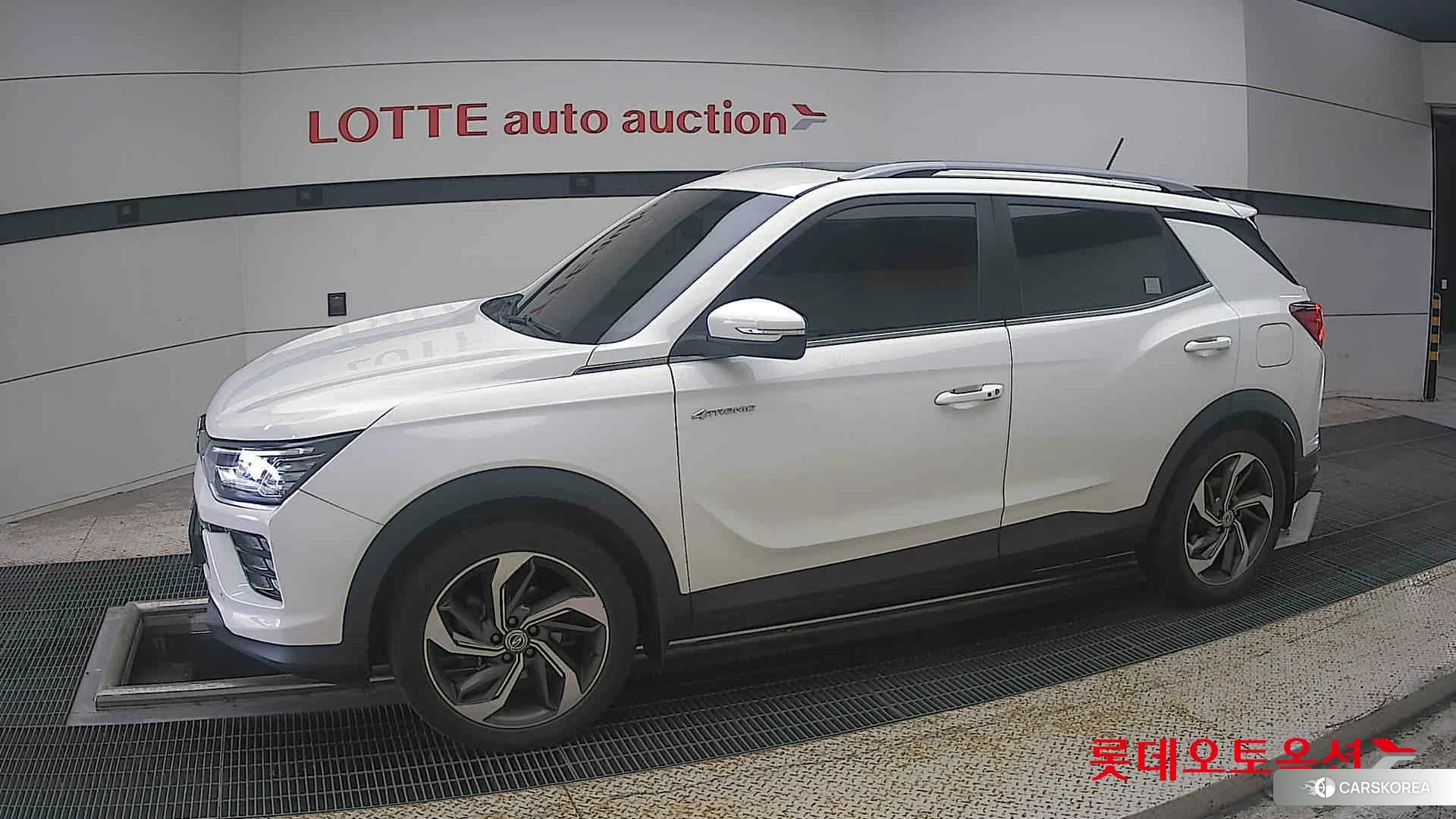 SsangYong Korando 2021 Белый из Кореи, фото 3