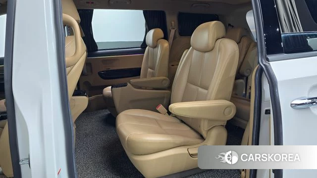 Kia The New Carnival 2019 Белый из Кореи, фото 3