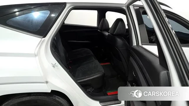 Hyundai Tucson Hybrid (NX4) 2022 Белый из Кореи, фото 3