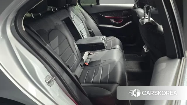 Mercedes-Benz C-Class W205 2019 Серебристо-серый из Кореи, фото 3