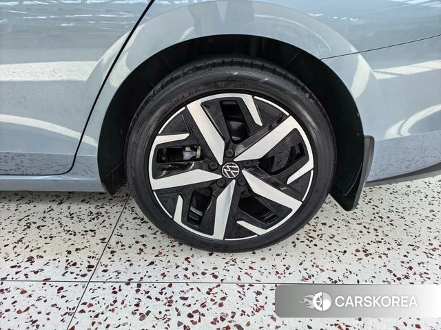 Volkswagen Lingdu 2022 Синий из Китая, фото 3