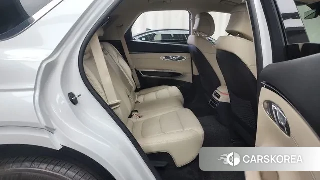 Genesis GV70 2023 Белый из Кореи, фото 3