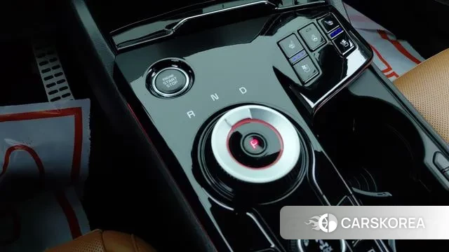 Kia Sportage 5th Generation 2023 Белый из Кореи, фото 3