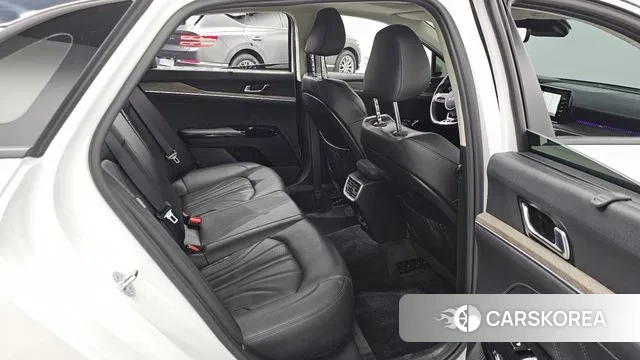 Kia K5 3rd generation 2023 Белый из Кореи, фото 3