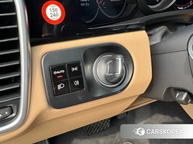 Porsche Cayenne (PO536) 2019 Черный из Кореи, фото 3