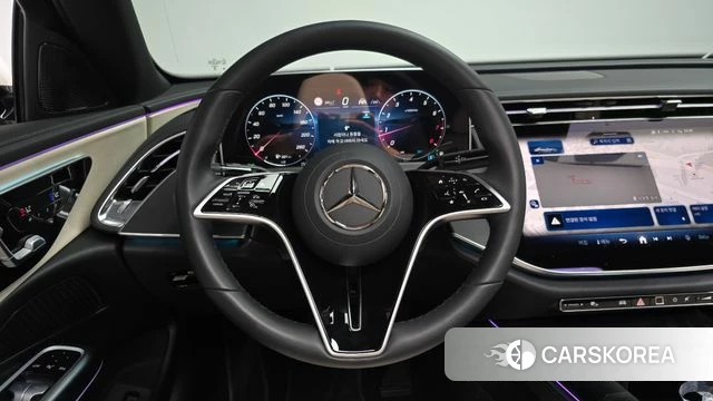 Mercedes-Benz E-Class W214 2025 Белый из Кореи, фото 3