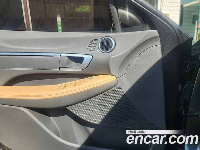 Hyundai Sonata D Edge Hybrid (DN8) 2024 Серебристо-серый из Кореи, фото 3