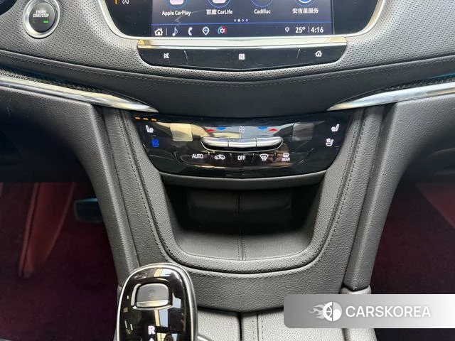 Cadillac XT5 2021 Черный из Китая, фото 3