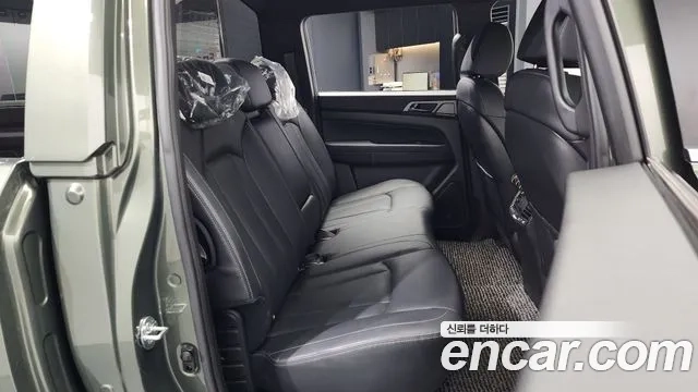 Ssangyong The New Rexton Sports Cannes 2021 Темно-зеленый из Кореи, фото 3