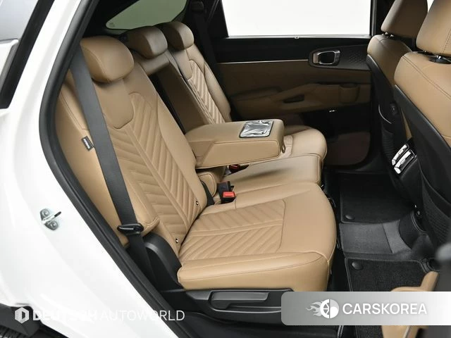 Kia Sorento 4th Generation 2023 Белый из Кореи, фото 3