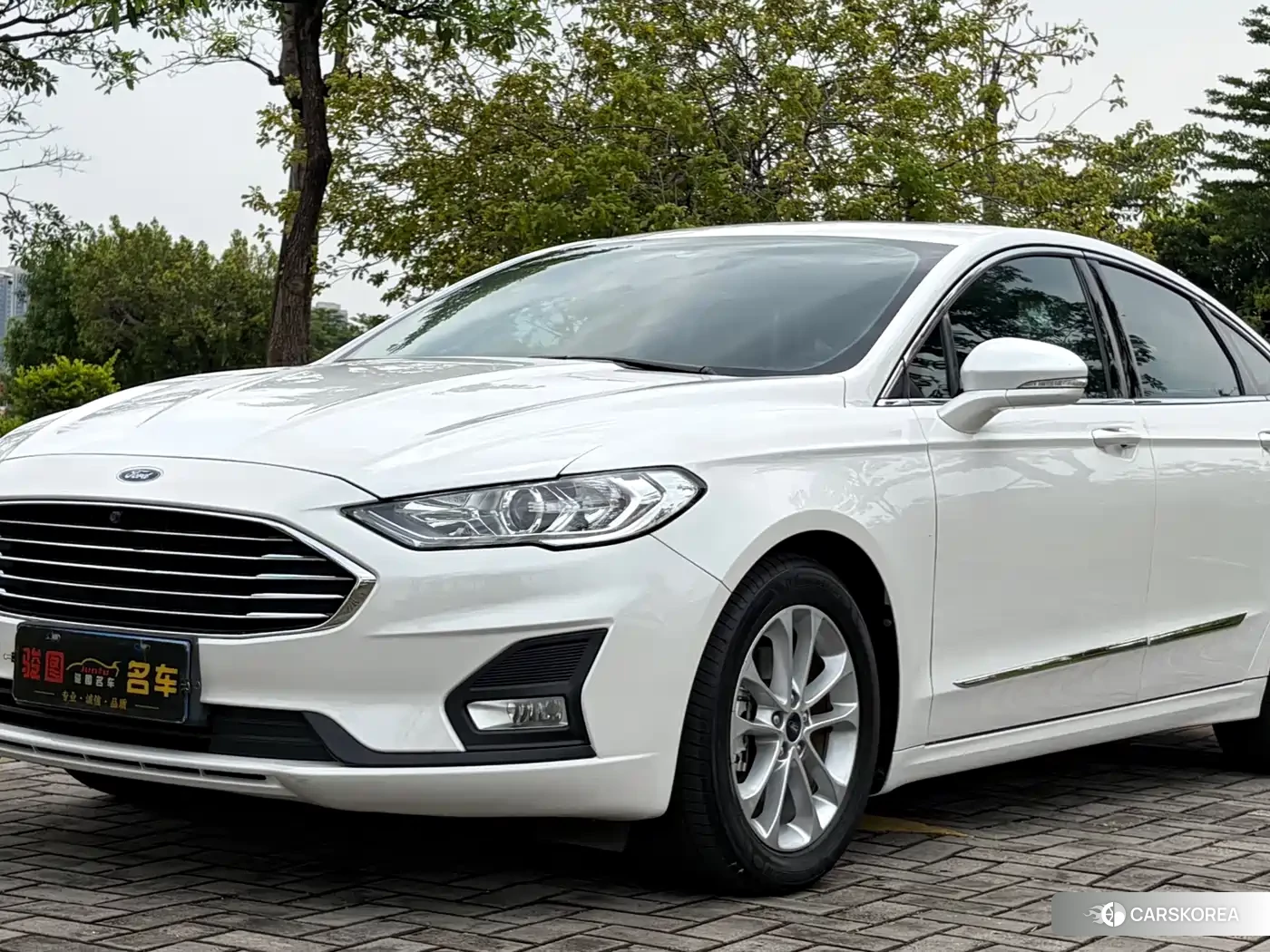 Ford Mondeo 2022 Белый из Китая, фото 3