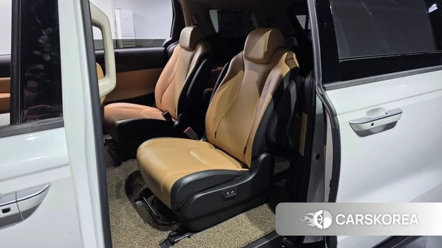 Kia Carnival 4th generation 2021 Белый из Кореи, фото 3