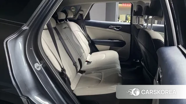 Kia Sportage 5th Generation Hybrid 2022 Серый из Кореи, фото 3