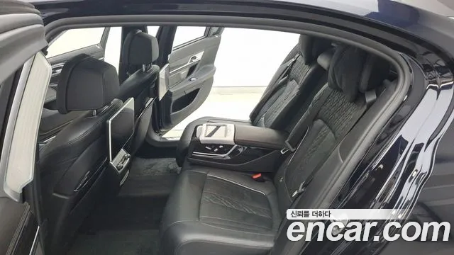 BMW 7 Series (G11) id 2707827 из Кореи 3