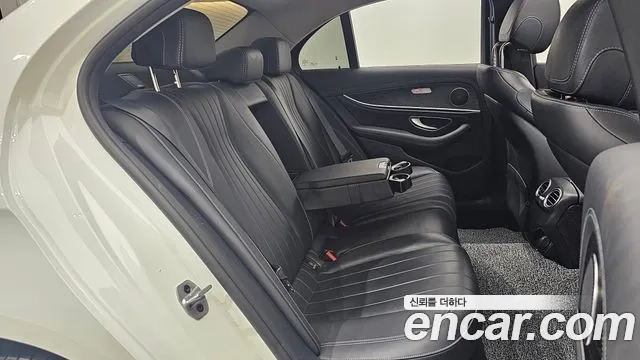 Mercedes-Benz E-Class W213 2020 Белый из Кореи, фото 3