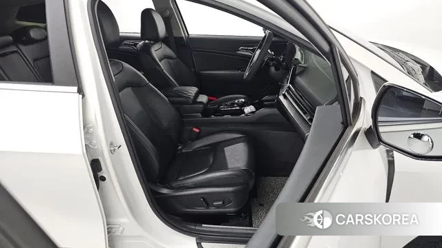 Kia Sportage 5th Generation 2021 Белый из Кореи, фото 3