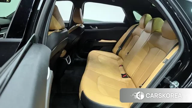 Kia K5 Hybrid 3rd Generation 2023 Черный из Кореи, фото 3