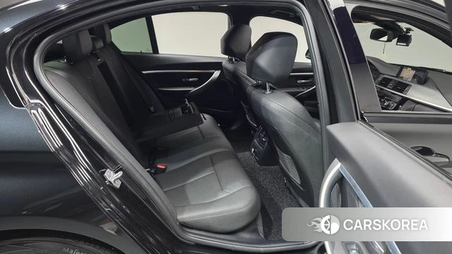 BMW 3 Series (F30) 2018 Черный из Кореи, фото 3