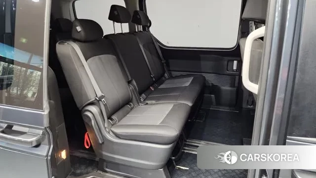 Hyundai Staria 2022 Серый из Кореи, фото 3