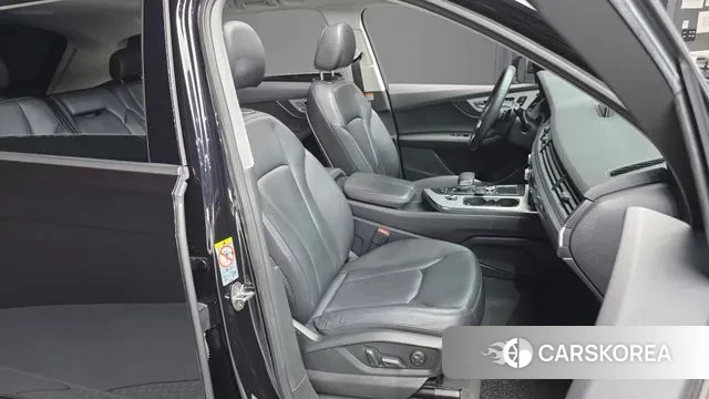 Audi Q7 (4M) 2019 Черный из Кореи, фото 3