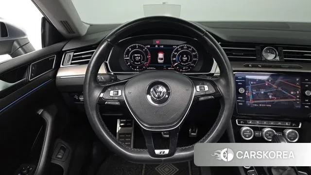 Volkswagen Arteon 2019 Белый из Кореи, фото 3
