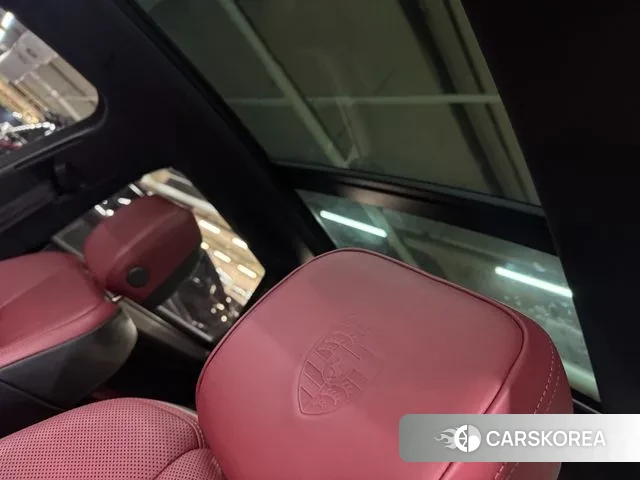 Porsche Macan 2023 Белый из Кореи, фото 3