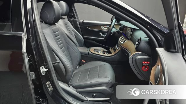 Mercedes-Benz E-Class W213 2021 Черный из Кореи, фото 3